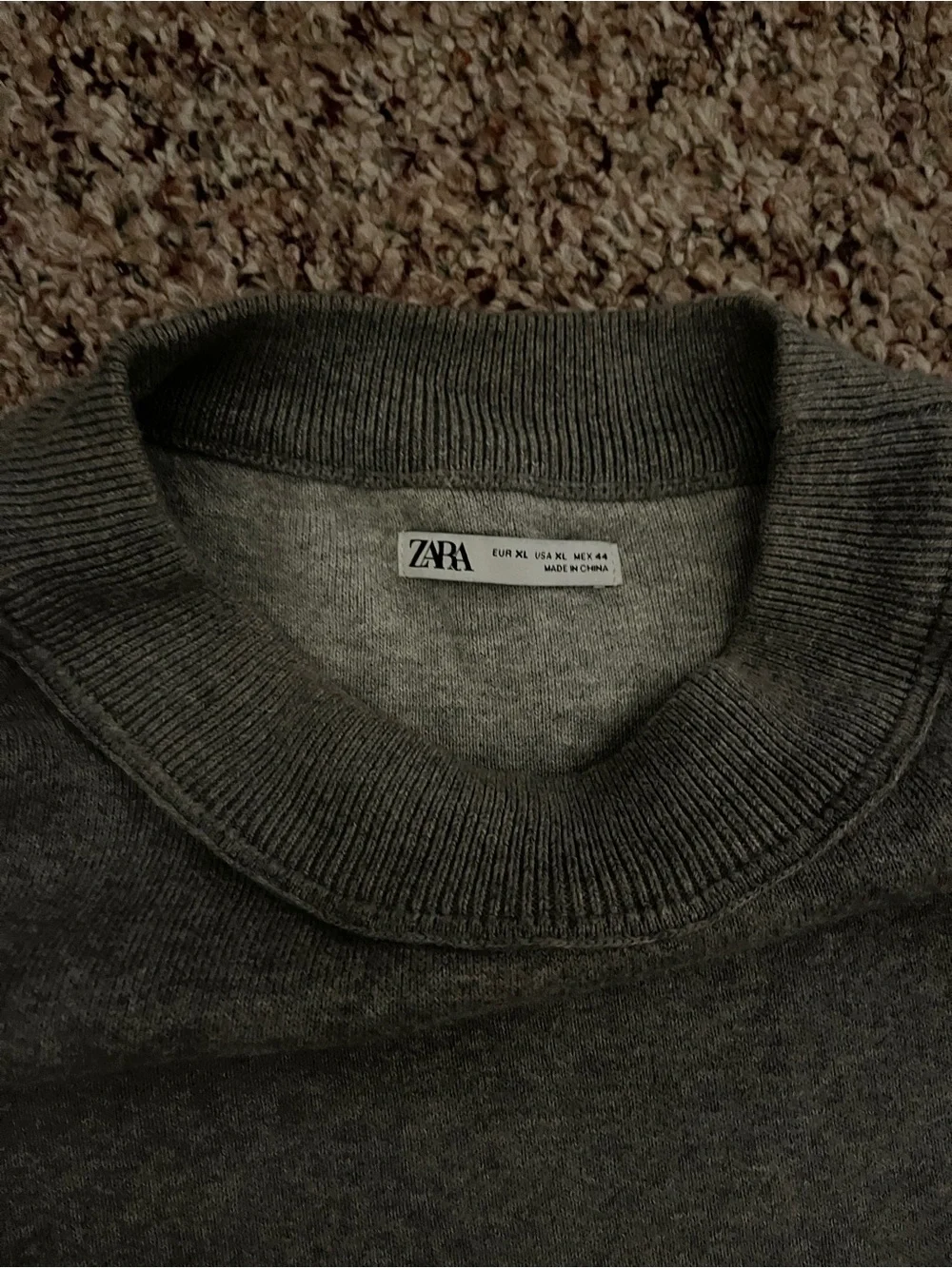 ZARA Men's Crewneck Sweater - Gray - Picture 2 of 4